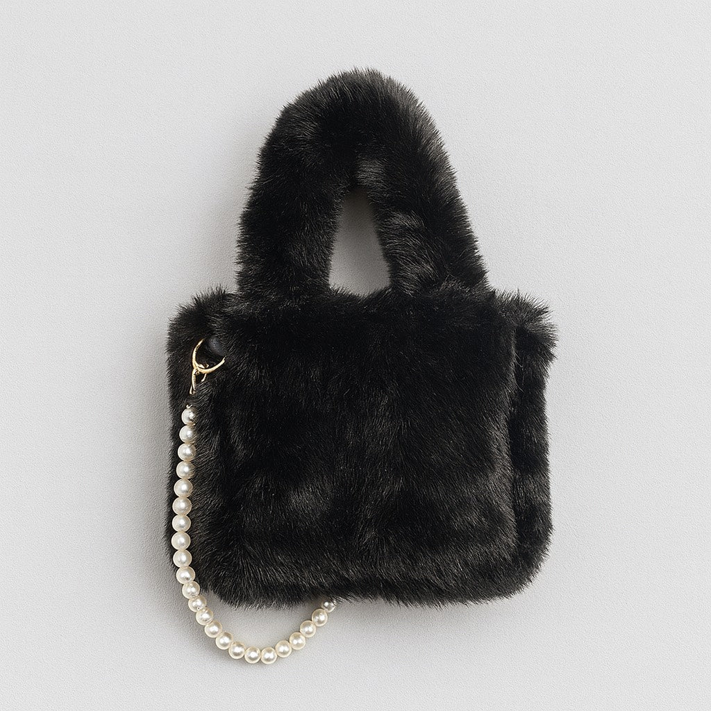 Pearl Chain Fluffy Handbag